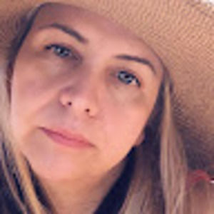 Meet your Posher, Lesley